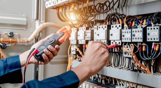 Best 24-Hour Electrician  in Edgewood, IN
